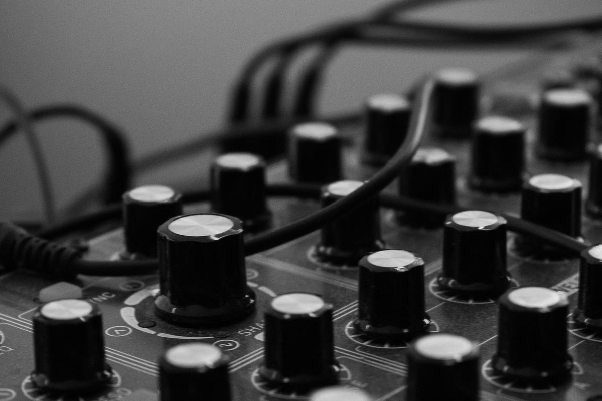 Synthesizer knobs in black and white