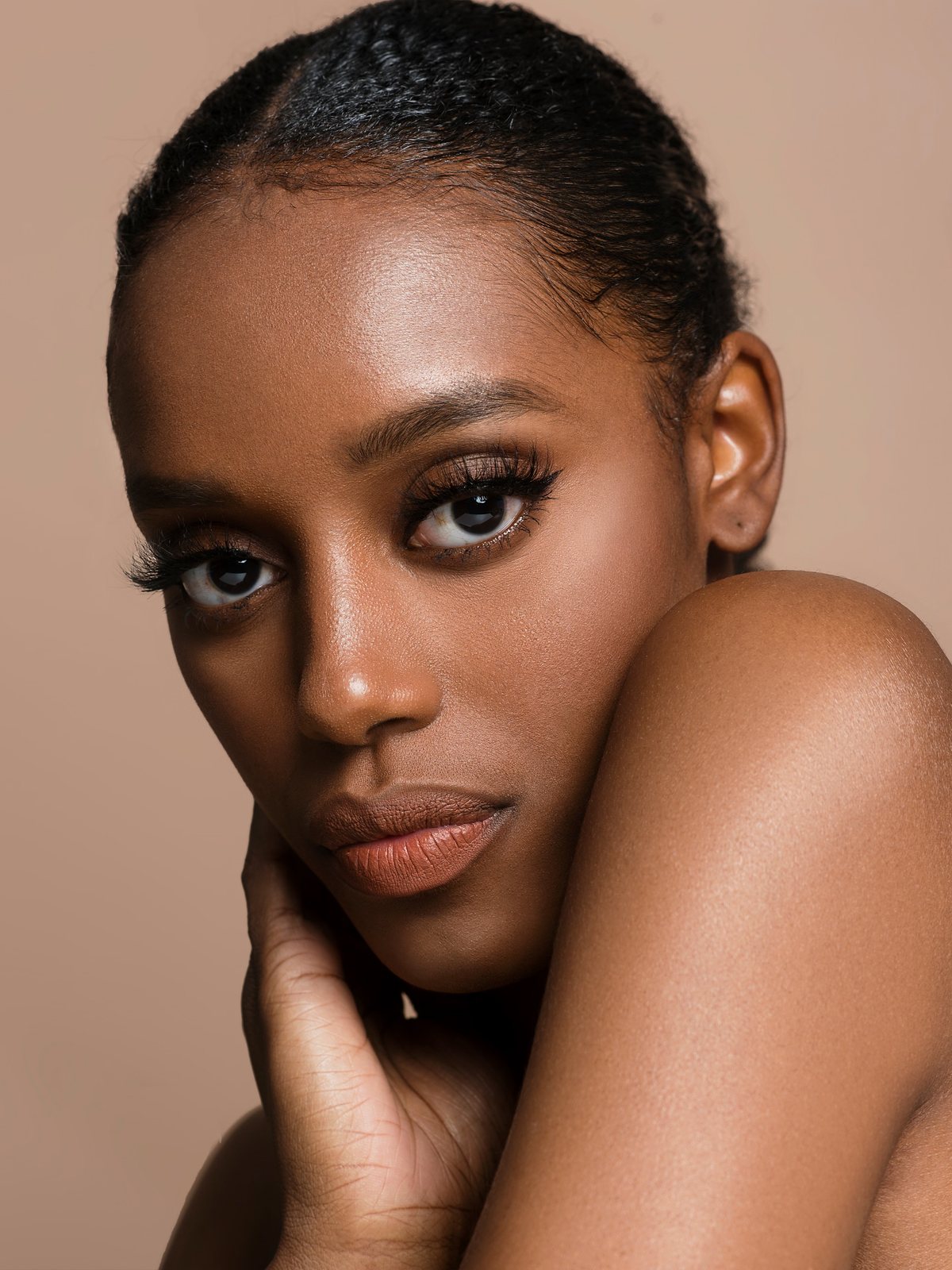 Beauty portrait bathed in warm light